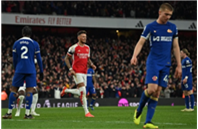 Ngoại hạng Anh: Hủy diệt Chelsea, Arsenal tạm chiếm ưu thế trong cuộc đua tay ba