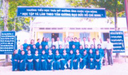 Tập thể CB-GV-CNV Trường TH Thái Mỹ