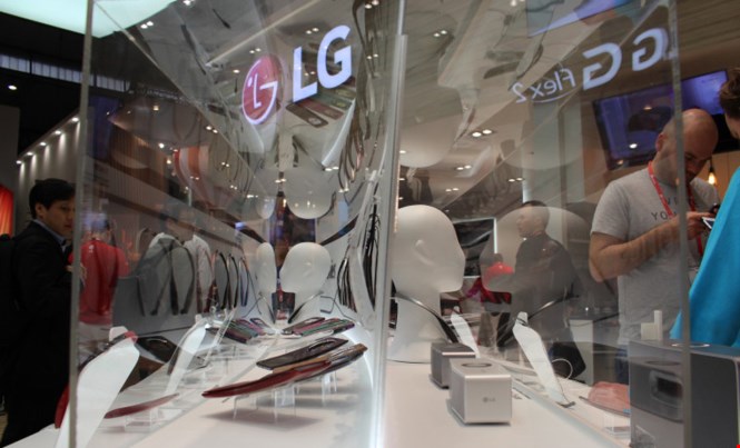 LG được cho là sẽ có hai mẫu smartphone cao cấp mới trong năm 2016 - Ảnh: AFP