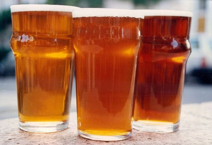 Nhóm nghiên cứu đã lọc thành công 1.000 lít nước uống sau đó dùng làm bia từ nước tiểu thu được trong lễ hội âm nhạc.