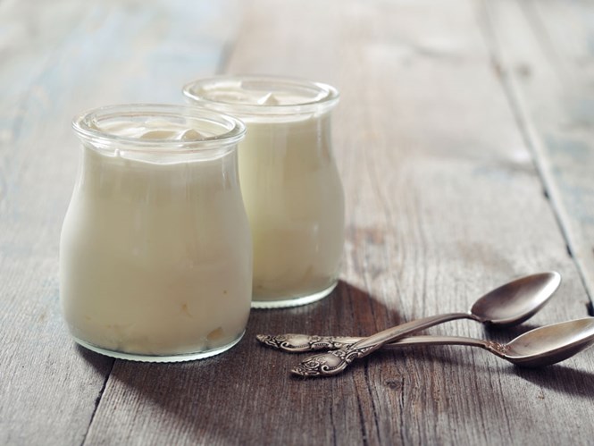 Sữa chua là thực phẩm tốt cho ban đêm  /// Ảnh: Shutterstock