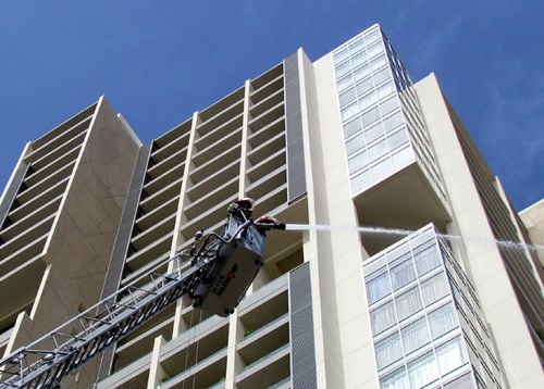 Chữa cháy, cứu nạn ở khách sạn cao 29 tầng tại Nha Trang ảnh 14