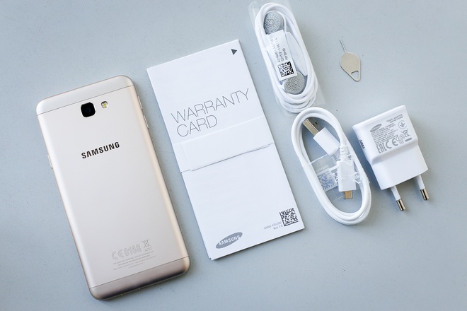 Galaxy J5 Prime - smartphone rẻ nhất của Samsung có khoá vân tay
