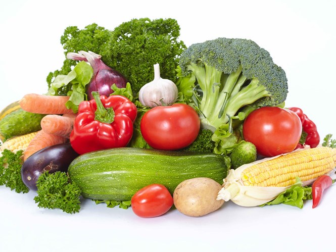 Nên bổ sung rau củ quả đa dạng màu sắc trong chế độ ăn mỗi ngày ///  ẢNH: SHUTTERSTOCK