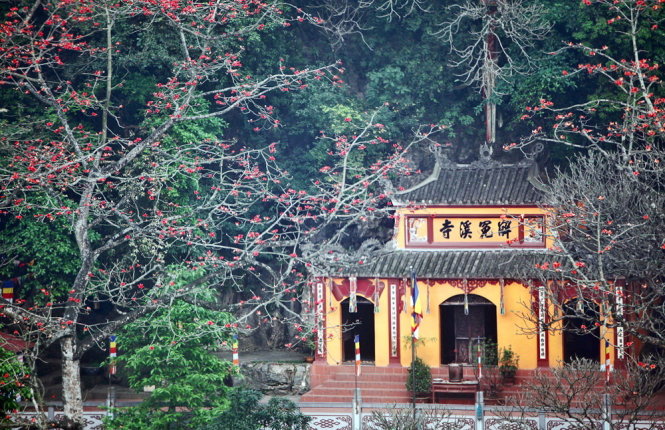 Lễ hội chùa Hương cam kết loại bỏ vòi tiền bồi dưỡng của khách 