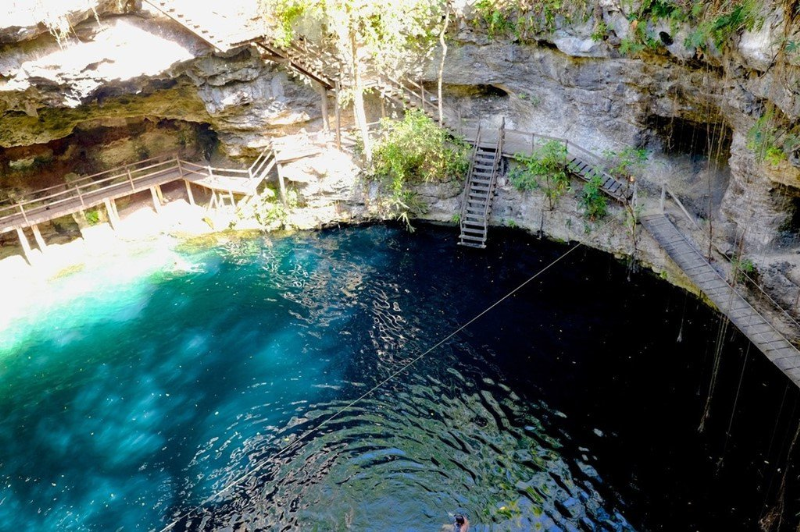Hang động ngầm Cenote XCanche