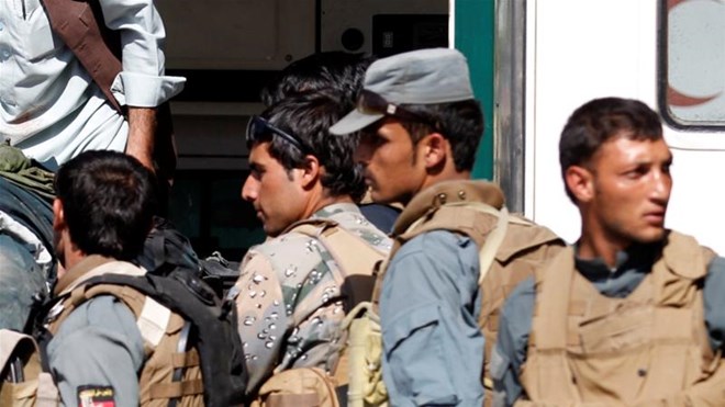 Đụng độ Taliban, ít nhất 20 cảnh sát thiệt mạng