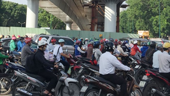 Tình trạng ùn tắc xảy ra thường xuyên tại nút giao thông Nguyễn Kiệm - Nguyễn Thái Sơn