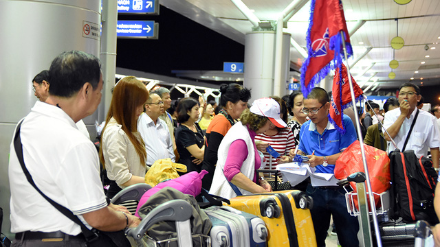 Người Việt du lịch bằng máy bay riêng - Ảnh 2.