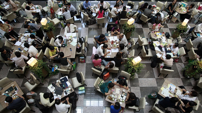 Không ít thanh niên Đài Loan chuyển sang học tập và làm việc tại đại lục /// Reuters