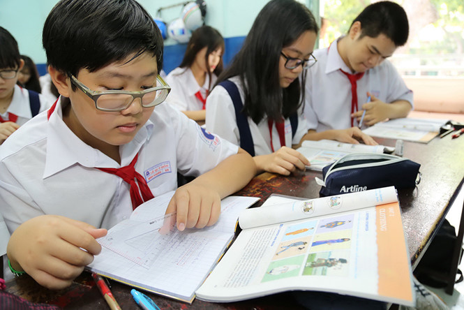 Học sinh Trường THCS Lê Quý Đôn (Q.3, TP.HCM), trường có các chương trình ngoại ngữ đặc biệt /// Ảnh: Đào Ngọc Thạch