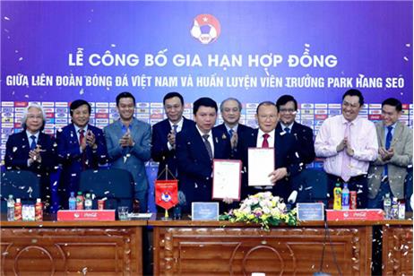 VFF đàm phán hợp đồng HLV Park Hang Seo: Tình và tiền