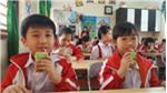 Quỹ khuyến học sữa đậu nành Việt Nam tiếp tục hành trình mang dinh dưỡng lành đến với trẻ em nghèo, khuyết tật