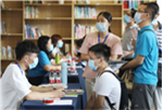 Cạnh tranh việc làm buộc sinh viên Trung Quốc phải lựa chọn hoặc ly hương hoặc nghèo khó