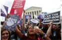 Lãnh đạo nhiều nước sốc vì Toà án tối cao Mỹ cấm phá thai