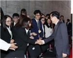 Chủ tịch nước Võ Văn Thưởng thăm Đại học Kyushu của Nhật Bản