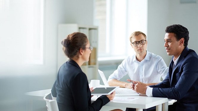 Câu hỏi để hỏi lại nhà tuyển dụng vào cuối cuộc phỏng vấn cũng quan trọng không kém.  /// Ảnh: Shutterstock