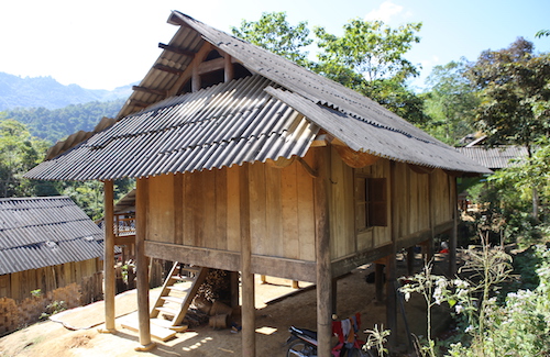 Ngôi nhà của gia đình anh Lương Văn Hồng (xã Chiêu Lưu). 