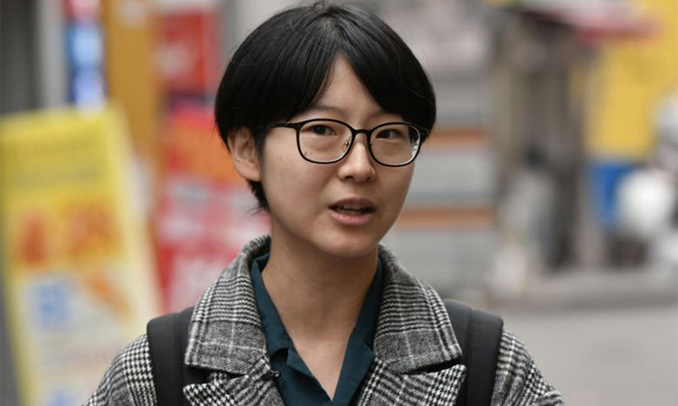 Yoon Ji-hye, 24 tuổi, thành viên phong trào Escape the Corset ở Hàn Quốc. Ảnh: AFP.
