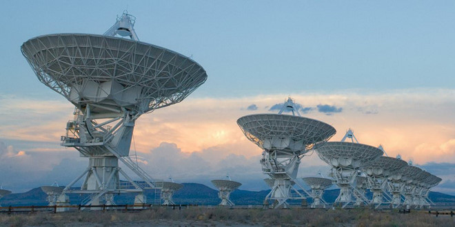 Hệ thống viễn vọng kính vô tuyến VLA  /// Ảnh: NRAO