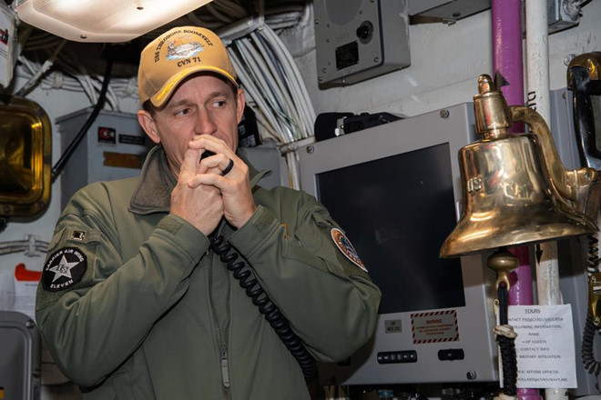 Thuyền trưởng Crozier của tàu sân bay Mỹ USS Theodore Roosevelt đã bị cách chức  /// Reuters