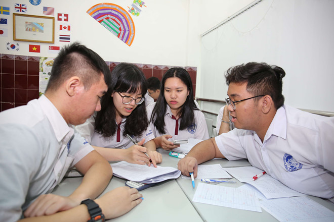 Học sinh học chương trình nước ngoài được tuyển sinh vào các trường ĐH Việt Nam trong mùa tuyển sinh 2020 /// Ngọc Dương