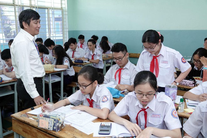Học sinh lớp 9 Trường THCS Colette (Q.3, TP.HCM) trong giờ ôn tập  /// Ảnh: Đào Ngọc Thạch