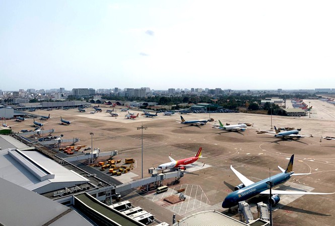 Sân bay Tân Sơn Nhất Ảnh: PV