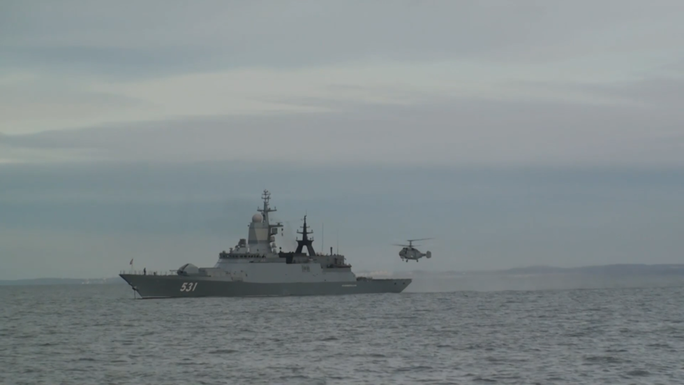 NATO ồ ạt điều bình, tàu chiến Nga xuất bến - Ảnh 3.