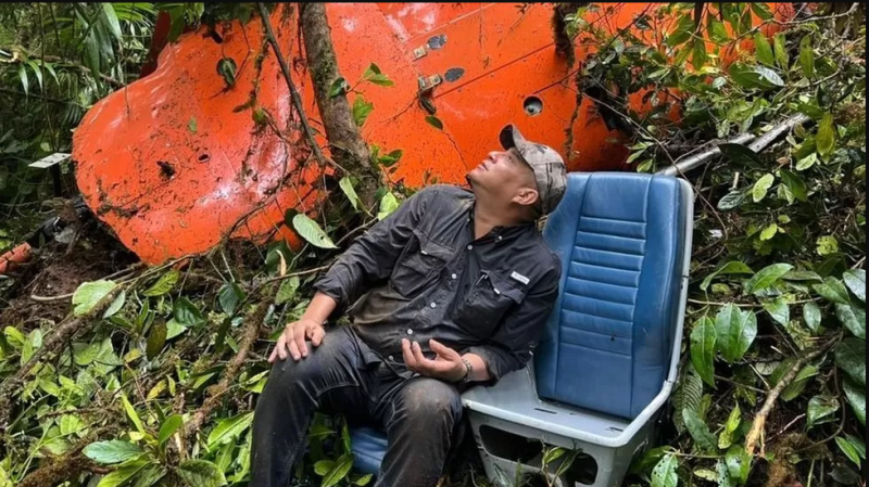 Trực thăng rơi, ứng viên tổng thống Panama lên mạng cầu cứu từ rừng rậm - ảnh 1