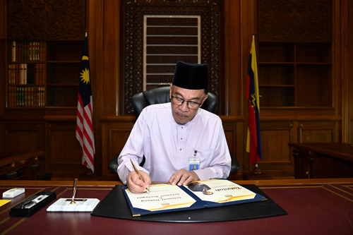 Nhiều thử thách chờ tân Thủ tướng Malaysia - Ảnh 1.
