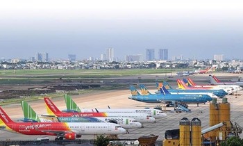 Bộ Giao thông Vận tải dự kiến tăng giá trần vé máy bay từ giữa năm 2023. Ảnh minh hoạ
